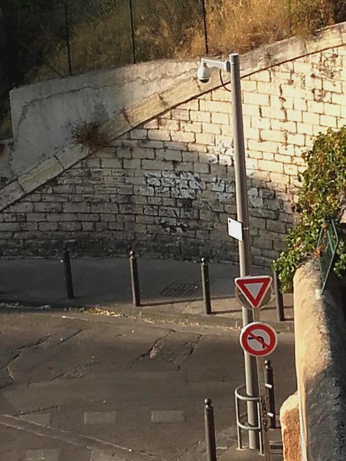 Boulevard Boues Marseilles Buitenkant foto